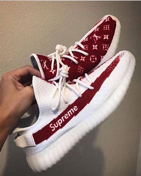 yeezy supreme lv price